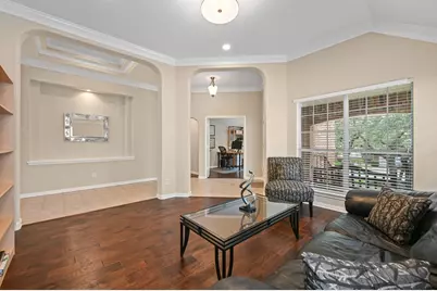 12909 Majestic Oaks Drive, Austin, TX 78732 - Photo 9