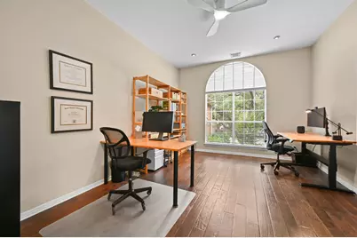12909 Majestic Oaks Drive, Austin, TX 78732 - Photo 11