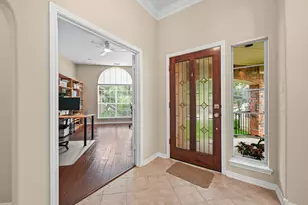 12909 Majestic Oaks Dr, Austin, TX 78732 - Photo 7