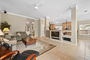 12909 Majestic Oaks Dr, Austin, TX 78732 - Photo 15