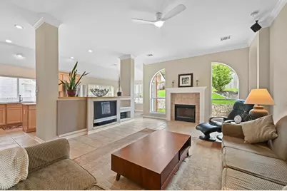 12909 Majestic Oaks Drive, Austin, TX 78732 - Photo 13