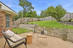 12909 Majestic Oaks Dr, Austin, TX 78732 - Photo 31