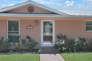 661 W South St, Bertram, TX 78605 - Photo 5