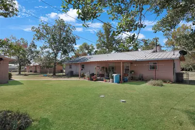 661 W South Street, Bertram, TX 78605 - Photo 33