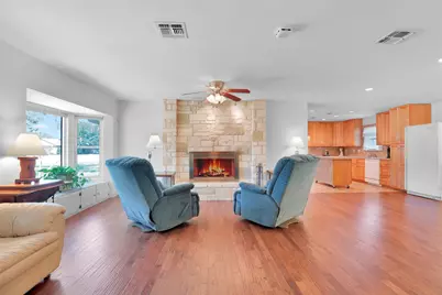661 W South Street, Bertram, TX 78605 - Photo 9