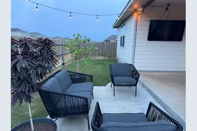 307 Gray Fox Loop, Hutto, TX 78634 - Photo 37