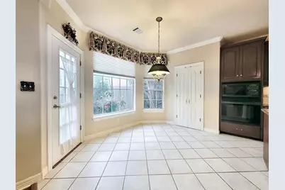 10526 Grand Oak Circle, Austin, TX 78750 - Photo 9
