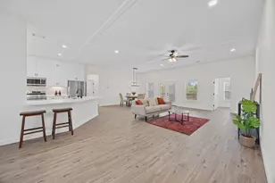 17701 Village Dr, Dripping Springs, TX 78620 - Photo 9