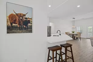 17701 Village Dr, Dripping Springs, TX 78620 - Photo 11