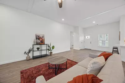 17701 Village Drive, Dripping Springs, TX 78620 - Photo 7