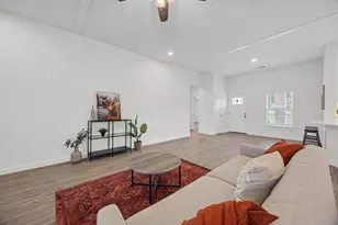 17701 Village Dr, Dripping Springs, TX 78620 - Photo 7