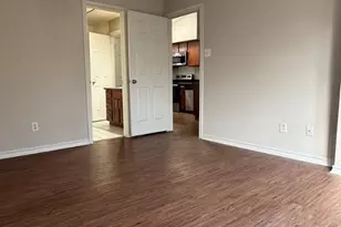 6804 N Capital Of Tx, Austin, TX 78731 - Photo 5