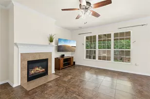 100 Vail Ct, Georgetown, TX 78633 - Photo 5