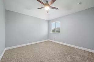 154 Ashleaf Dr, Buda, TX 78610 - Photo 27