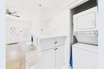 806 W 24th Street #114, Austin, TX 78705 - Photo 5