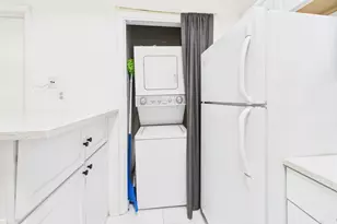 806 W 24th St, Austin, TX 78705 - Photo 25