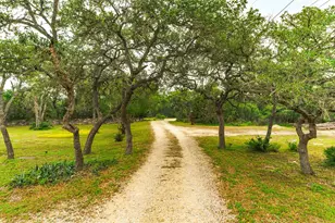 1218 Oakwood Loop, Wimberley, TX 78676 - Photo 5