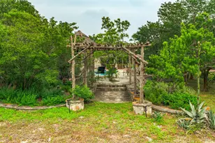 1218 Oakwood Loop, Wimberley, TX 78676 - Photo 27