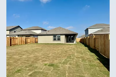 141 Boondoggle Ridge, Cedar Creek, TX 78612 - Photo 5