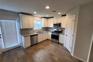 1158 Esplanade Pkwy, San Marcos, TX 78666 - Photo 5