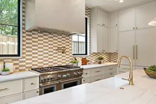 2705 Warren St, Austin, TX 78703 - Photo 13