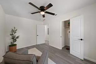 4711 Bandera Rd, Austin, TX 78721 - Photo 17
