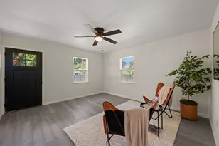 4711 Bandera Rd, Austin, TX 78721 - Photo 7