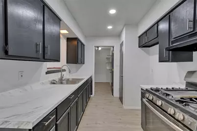 4504 Little Hill Circle, Austin, TX 78725 - Photo 7