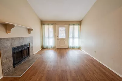 806 W 24th Street #320, Austin, TX 78705 - Photo 1