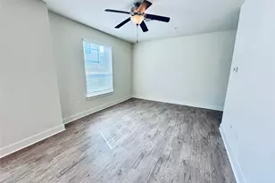 2216 Creekside Ln, Georgetown, TX 78626 - Photo 11