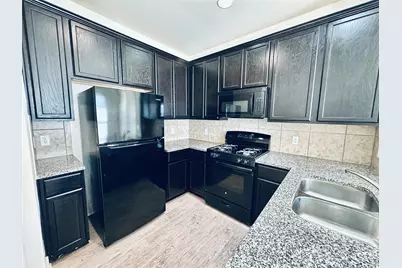 2216 Creekside Lane #B, Georgetown, TX 78626 - Photo 7