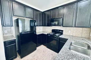 2216 Creekside Ln, Georgetown, TX 78626 - Photo 7