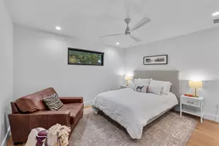 8300 Hathaway Dr, Austin, TX 78757 - Photo 29
