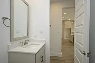 217 Scofield Ave, Georgetown, TX 78628 - Photo 23