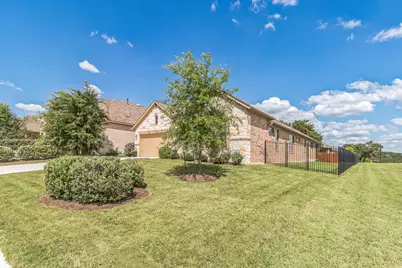7901 Sunrise Ravine Pass, Lago Vista, TX 78645 - Photo 33