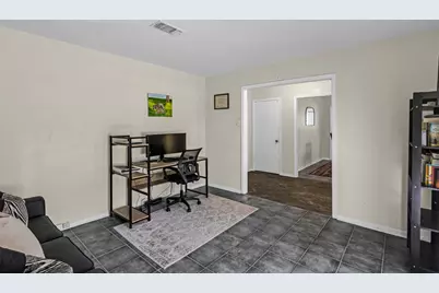 1604 N Cleveland Avenue, Cameron, TX 76520 - Photo 7