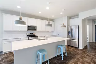 1001 McCormick Cv, Hutto, TX 78634 - Photo 9