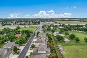 528 High Tech Dr, Georgetown, TX 78626 - Photo 5