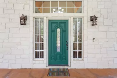 360 River Chase Boulevard, Georgetown, TX 78628 - Photo 5