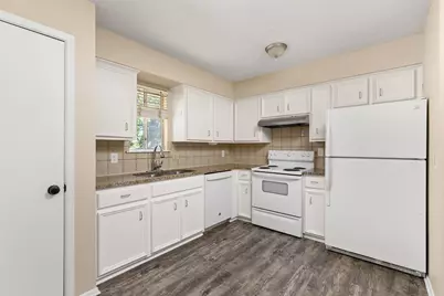 2413 La Casa Drive #B, Austin, TX 78704 - Photo 5