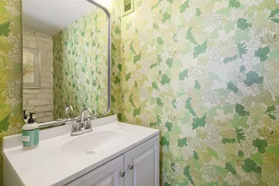 1818 Vance Circle, Austin, TX 78701 - Photo 19