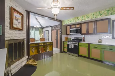 1818 Vance Circle, Austin, TX 78701 - Photo 21