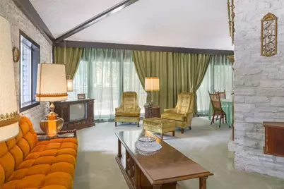 1818 Vance Circle, Austin, TX 78701 - Photo 11