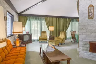 1818 Vance Cir, Austin, TX 78701 - Photo 7