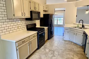 1920 White Oak Cir, Round Rock, TX 78681 - Photo 3
