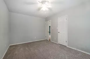 4229 Kingsburg Dr, Round Rock, TX 78681 - Photo 31