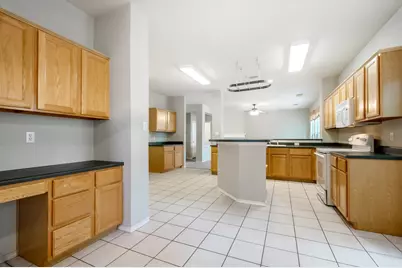 4229 Kingsburg Drive, Round Rock, TX 78681 - Photo 15