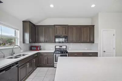 280 Rimrock Court, Bastrop, TX 78602 - Photo 9
