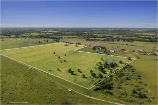459 Co Rd 450, Thorndale, TX 76577 - Photo 35