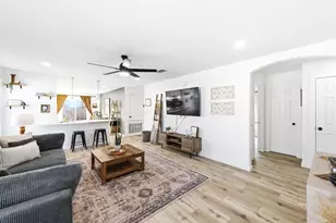 5905 Los Dios Pl, Del Valle, TX 78617 - Photo 7